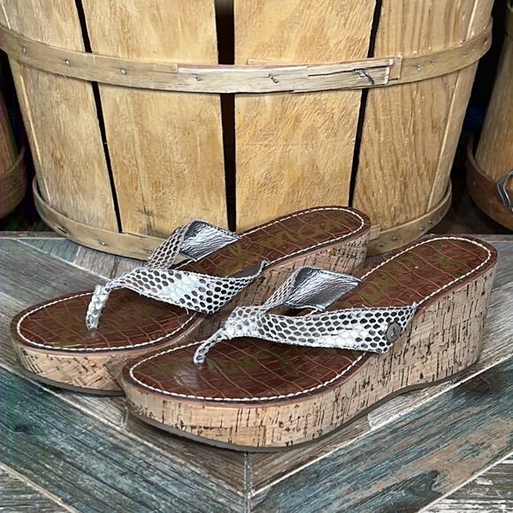 Sam Edelman Romy Metallic Snakeskin Leather Cork Wedge Thong Sandal Women Size 8 - Picture 3 of 11